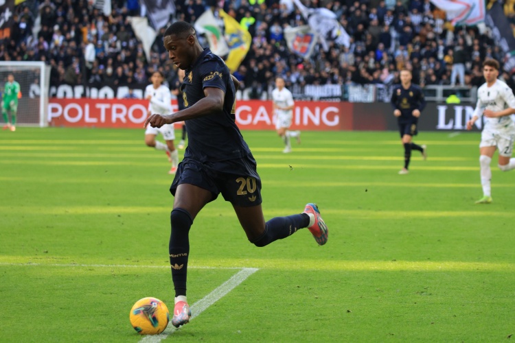 九游体育网站入口-罗马诺：穆阿尼保持冷静&amp;仍在耐心等待尤文，未与其他俱乐部谈判