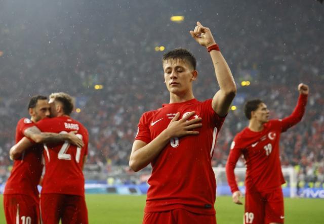 1718740426246043785.jpg 6671c3dd0b875.jpg